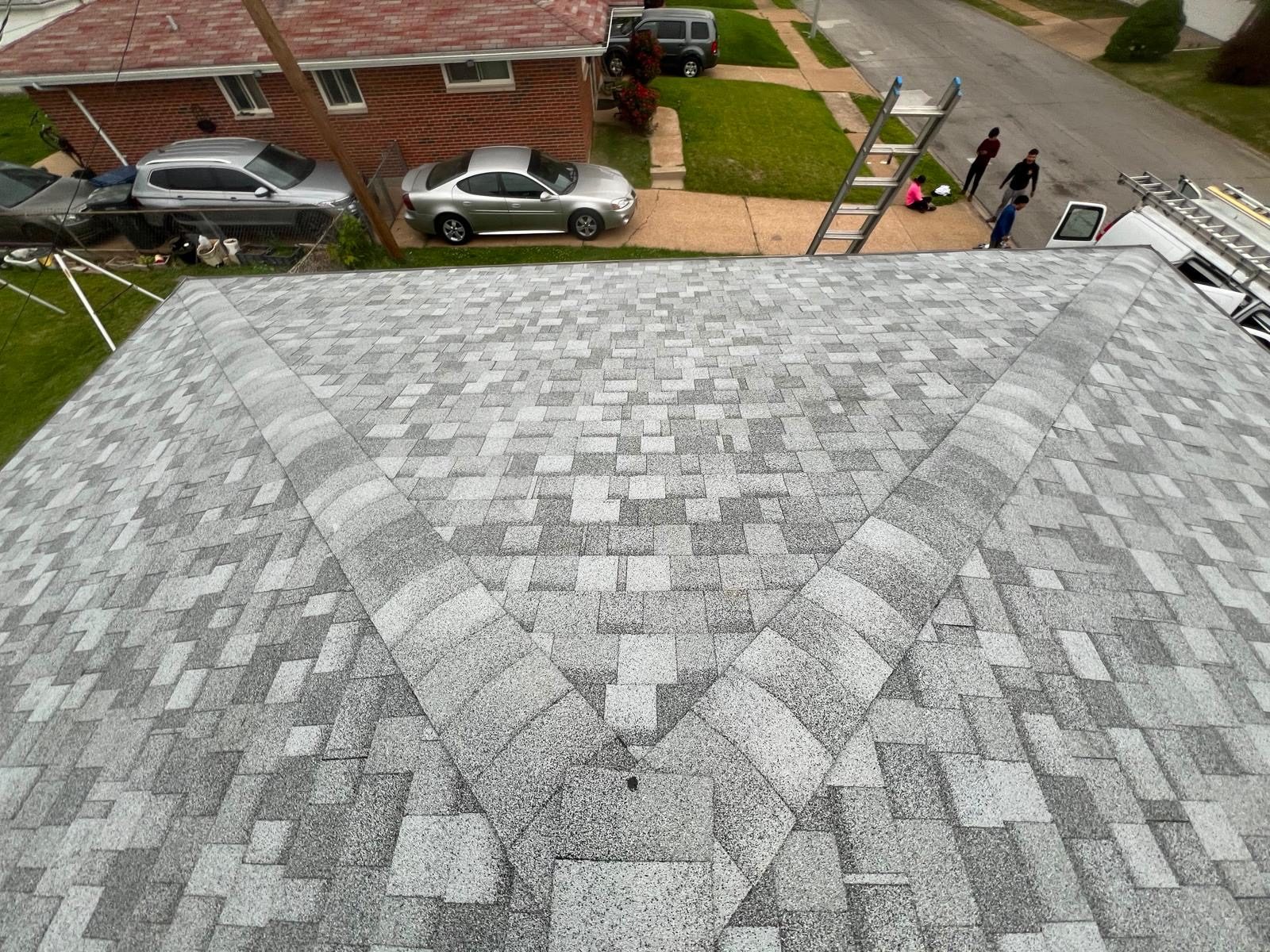 Finished hip roof in St. Louis, the work behind our BBB A+ rating